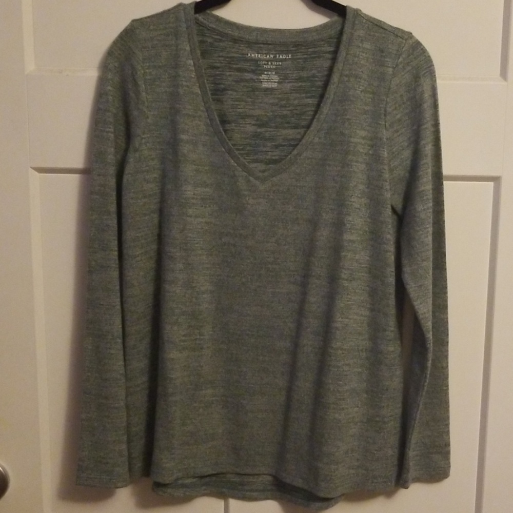 American eagle long sleeve